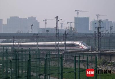 脉动川南、联系成渝 多维度看成自宜高铁开通意义-1.jpeg