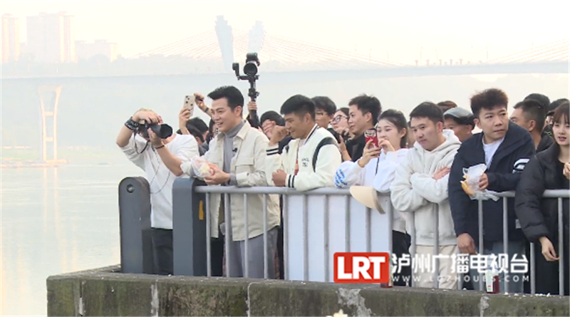 央视《了不起的城市》泸州篇即将发布：任鲁豫带你深度体验幸福酒城！-5.jpg