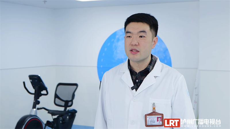 你身边有人跳“科目三”吗？骨科医生：当心！很容易崴脚-1.png