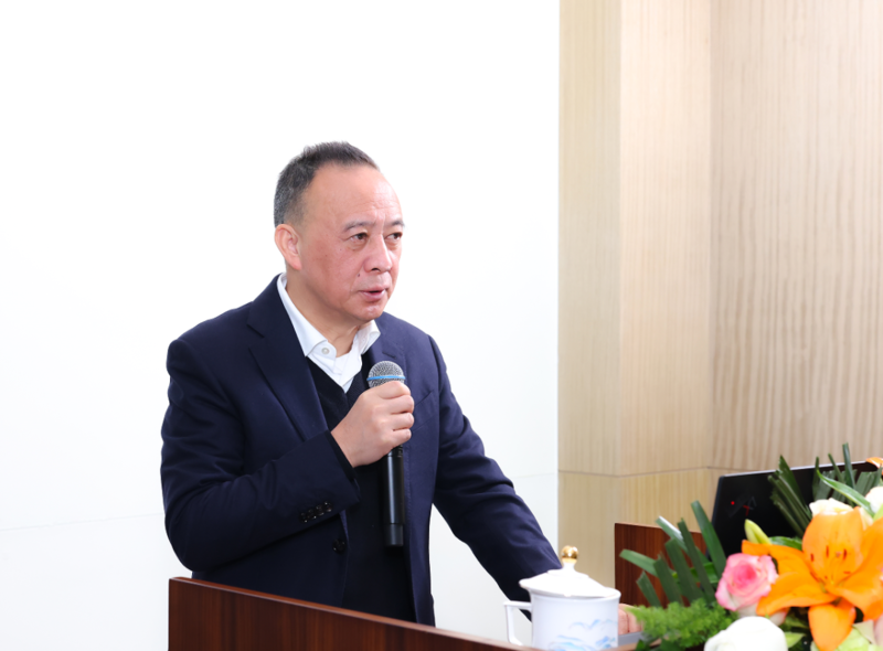 郎酒2万人销售大会 汪俊林董事长部署厂商命运共同体打胜仗-2.png