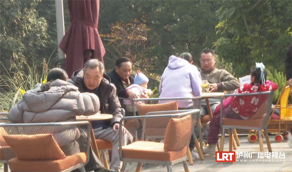泸州味·醉美年丨“熊猫”观光车、小桂驿站……泸州这个景区人气旺-4.jpeg