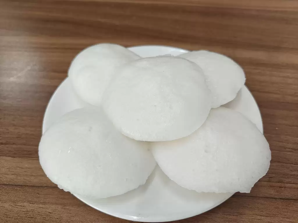 精华									
泸州糕点“三绝”守味：看黄粑、白糕、猪儿粑的变与不变
New